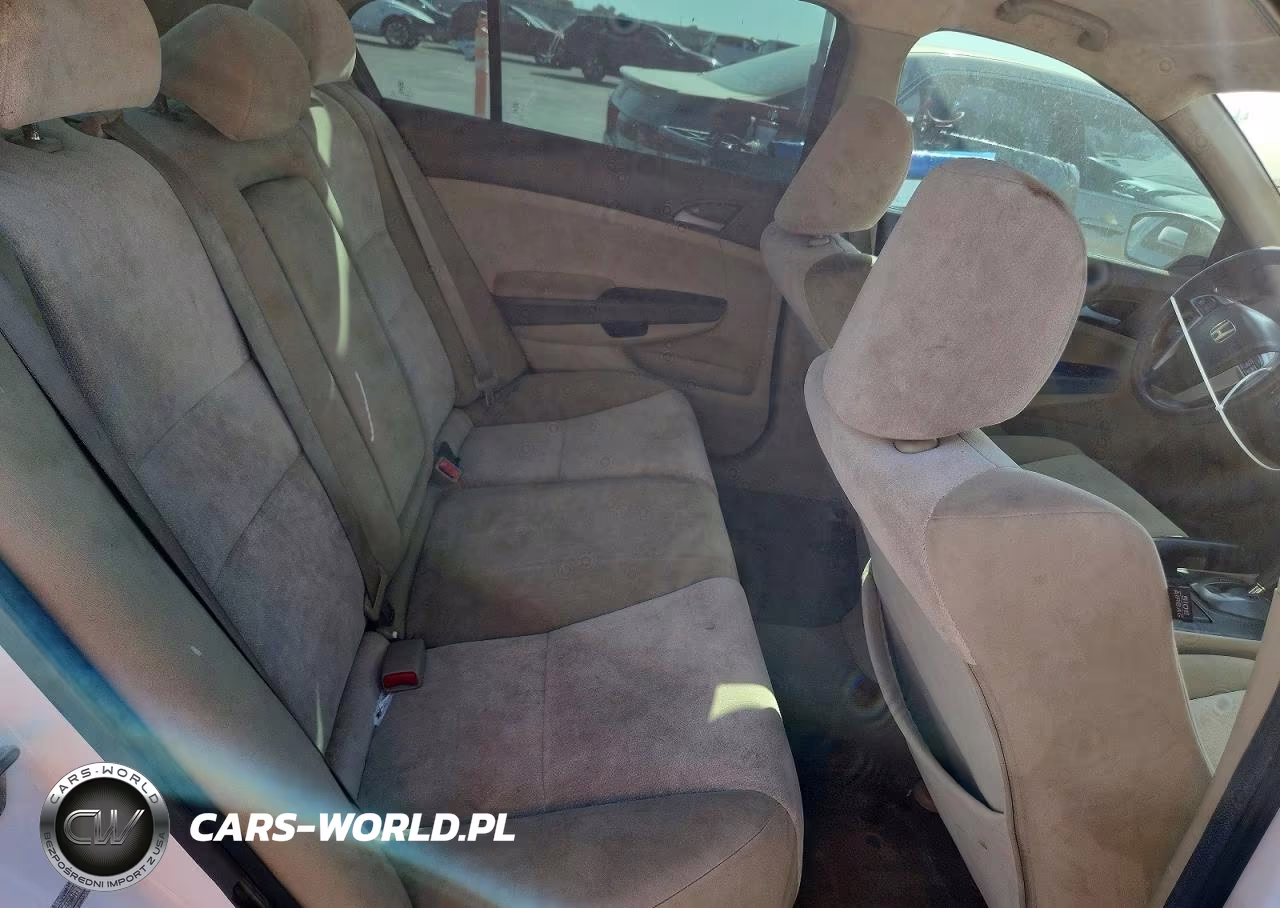 2010 Honda Accord Lxp VIN:1HGCP2F45AA113308 - 10