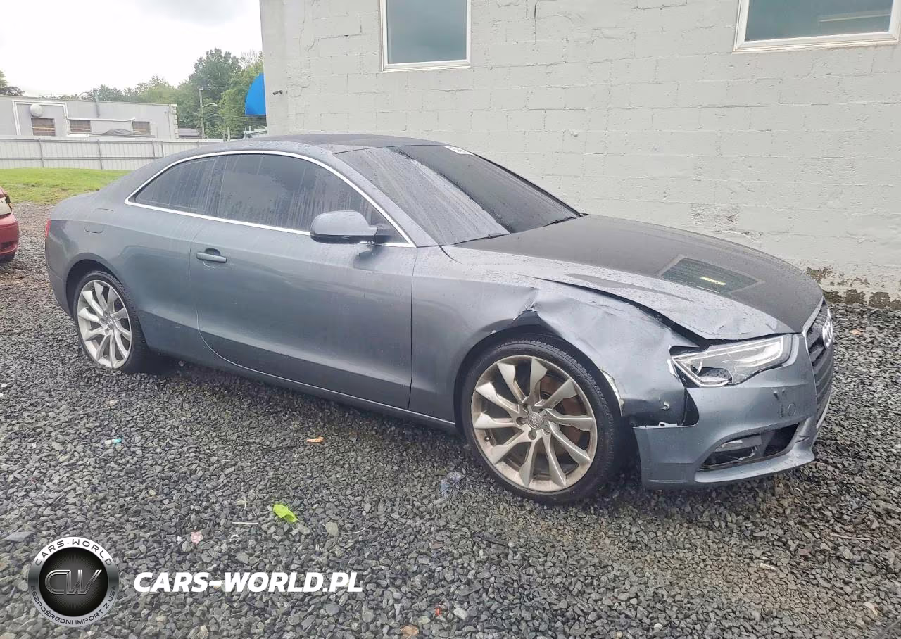 2013 Audi A5 Premium Plus VIN:WAULFAFR2DA066733 - 4
