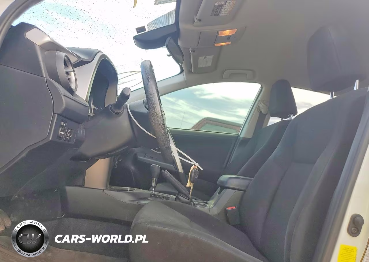 2017 Toyota Rav4 Le VIN:JTMZFREV7HJ716592 - 7