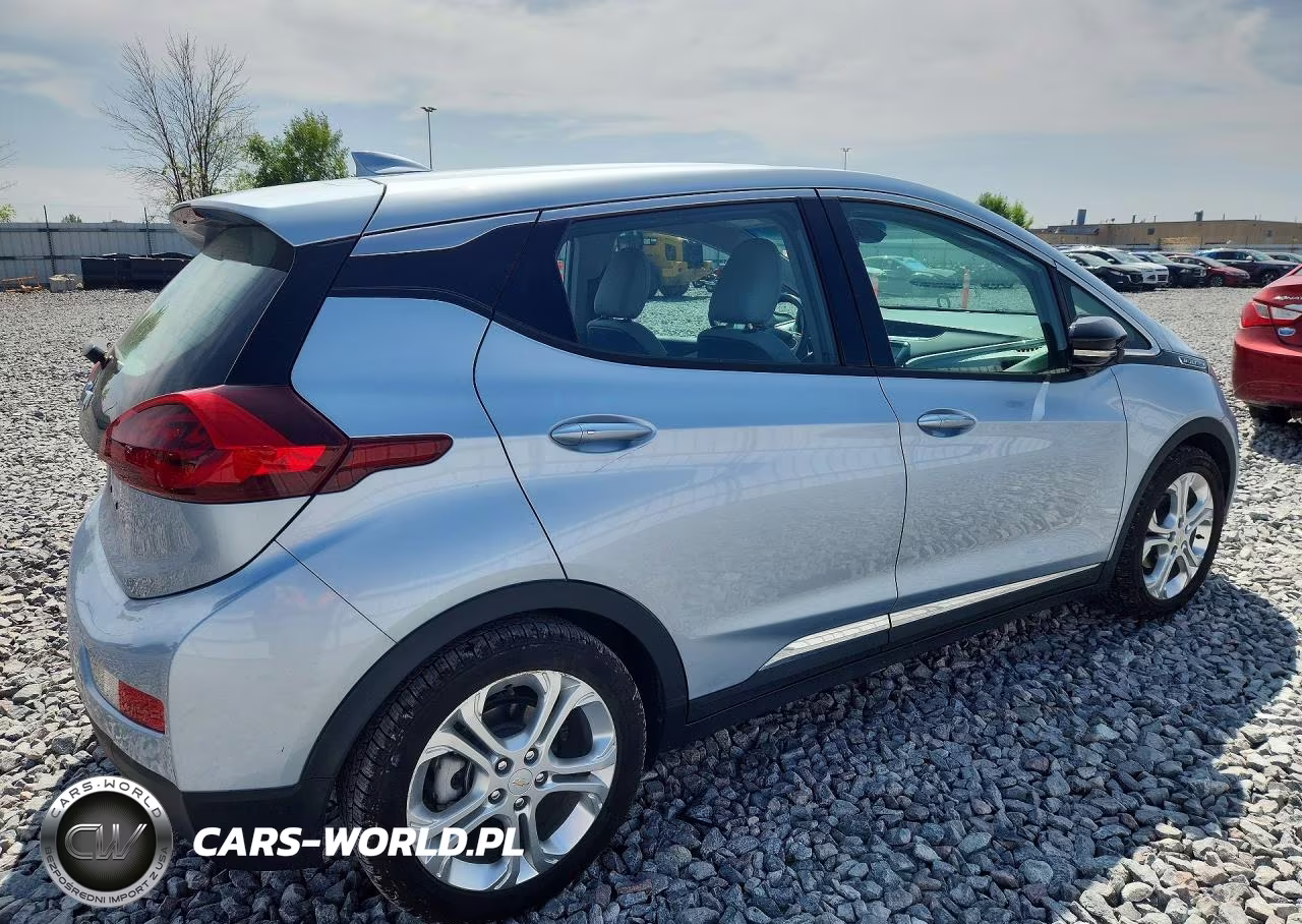 2018 Chevrolet Bolt Ev Lt VIN:1G1FW6S00J4135491 - 3
