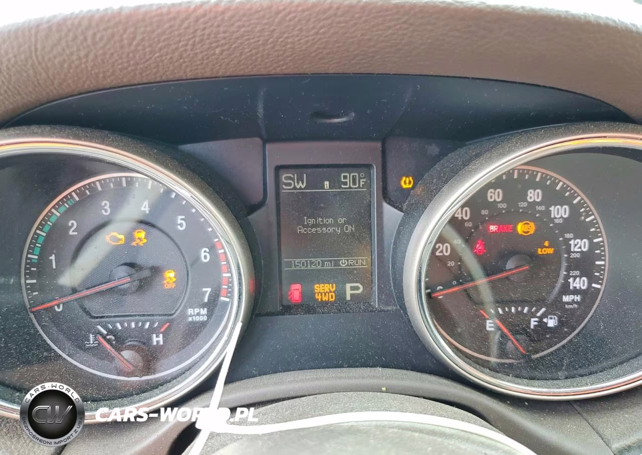 2012 Jeep Grand Cherokee Laredo VIN:1C4RJFAT2CC211316 - 9