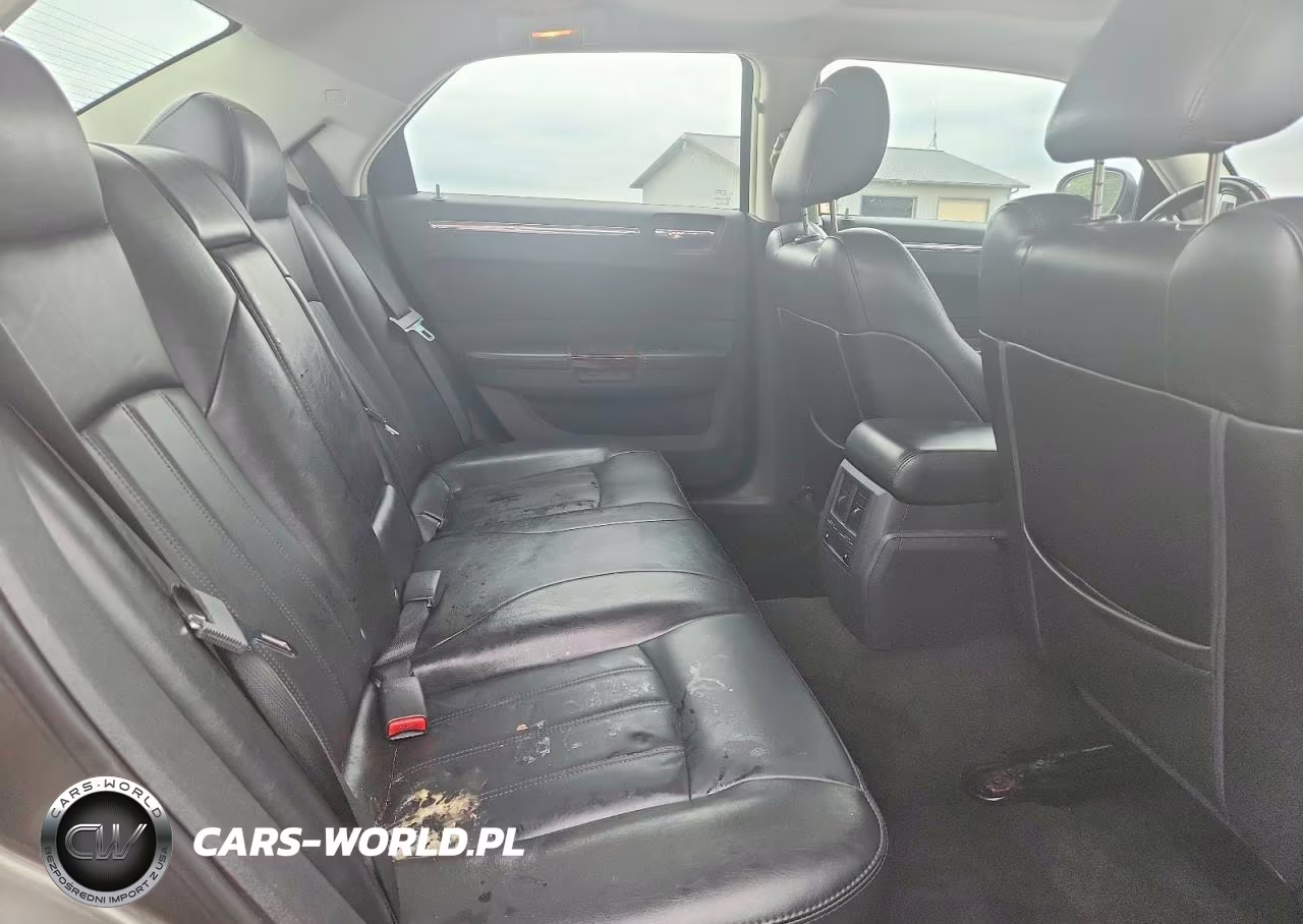 2008 Chrysler 300C VIN:2C3LK63H78H121180 - 10