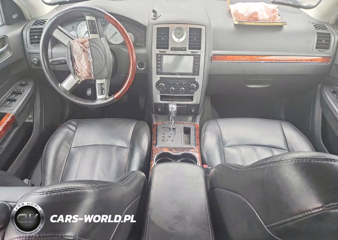 2008 Chrysler 300C VIN:2C3LK63H78H121180 - 8