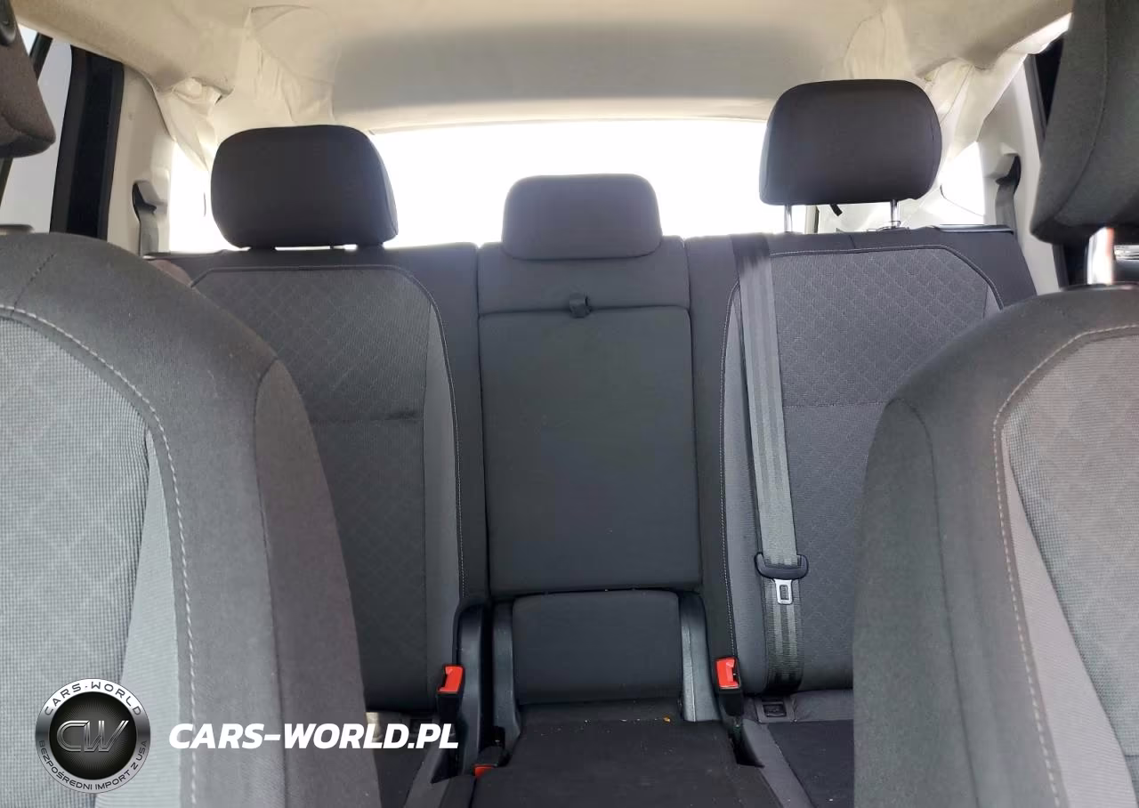 2019 Volkswagen Tiguan S VIN:3VV1B7AX2KM116109 - 10