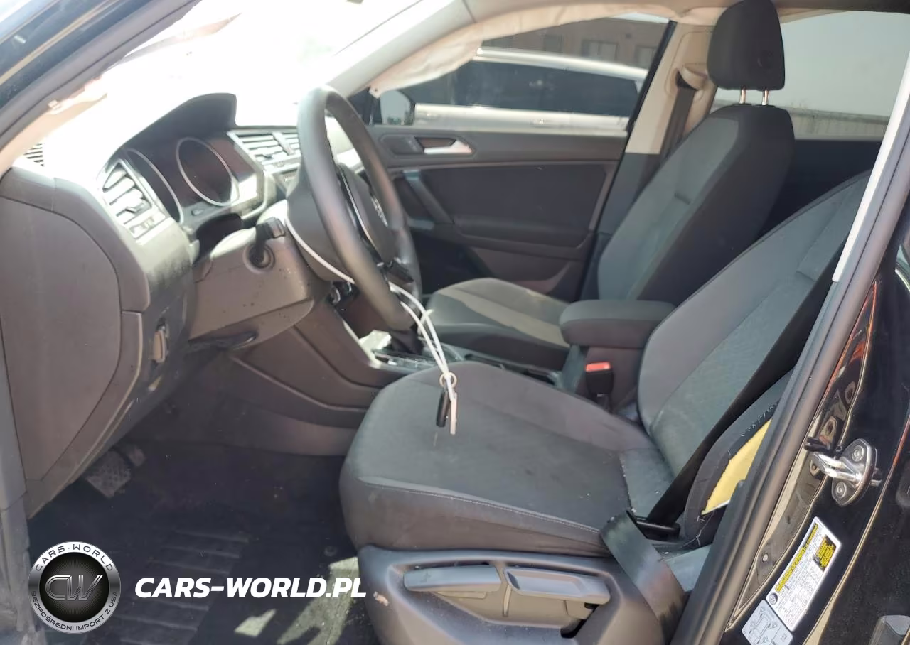 2019 Volkswagen Tiguan S VIN:3VV1B7AX2KM116109 - 7