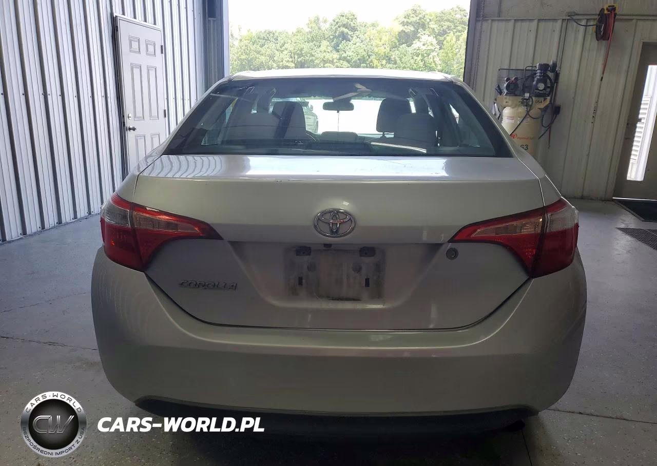 2017 Toyota Corolla L VIN:5YFBURHEXHP722790 - 6