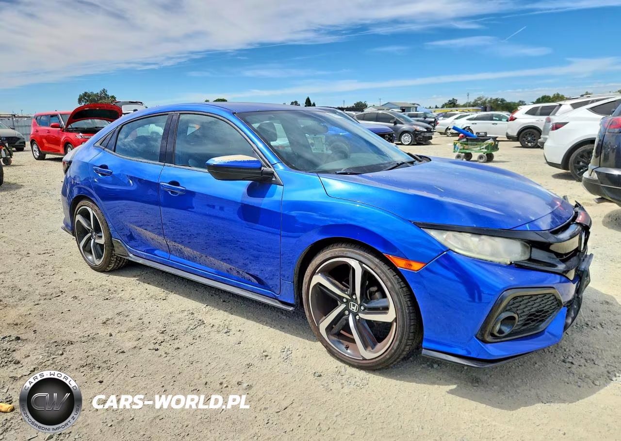 2017 Honda Civic Sport VIN:SHHFK7H43HU411019 - 4