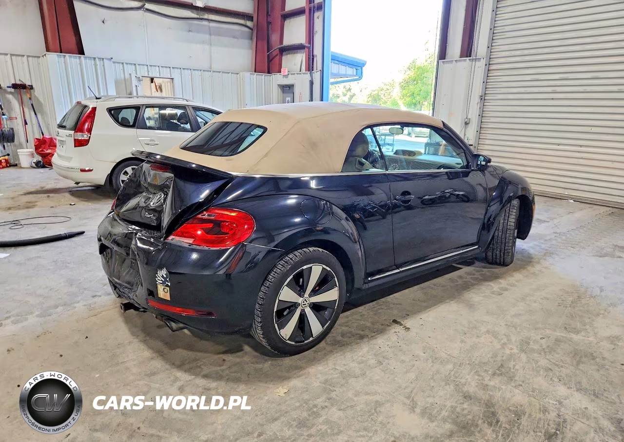 2013 Volkswagen Beetle Turbo VIN:3VW7T7AT5DM821277 - 3