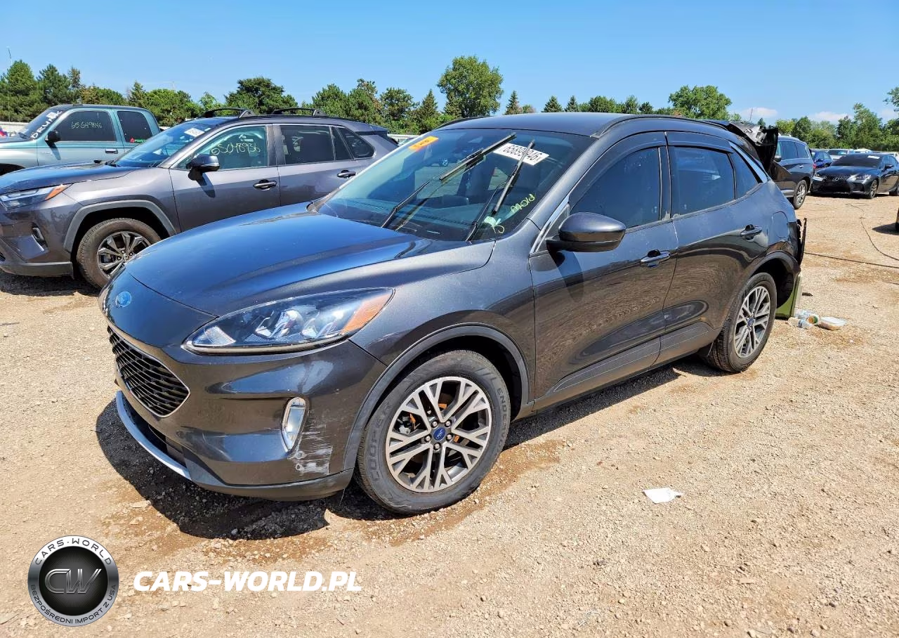 2020 Ford Escape Sel