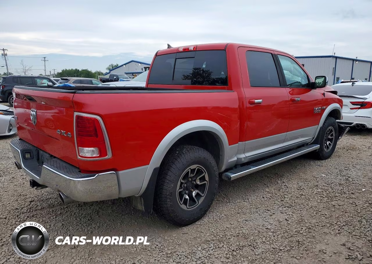 2016 Ram 1500 Laramie VIN:1C6RR7NT4GS151597 - 3