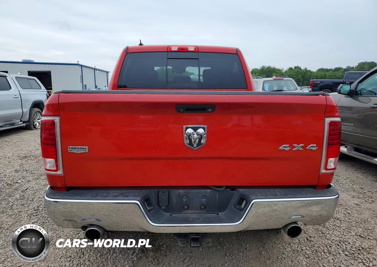 2016 Ram 1500 Laramie VIN:1C6RR7NT4GS151597 - 6