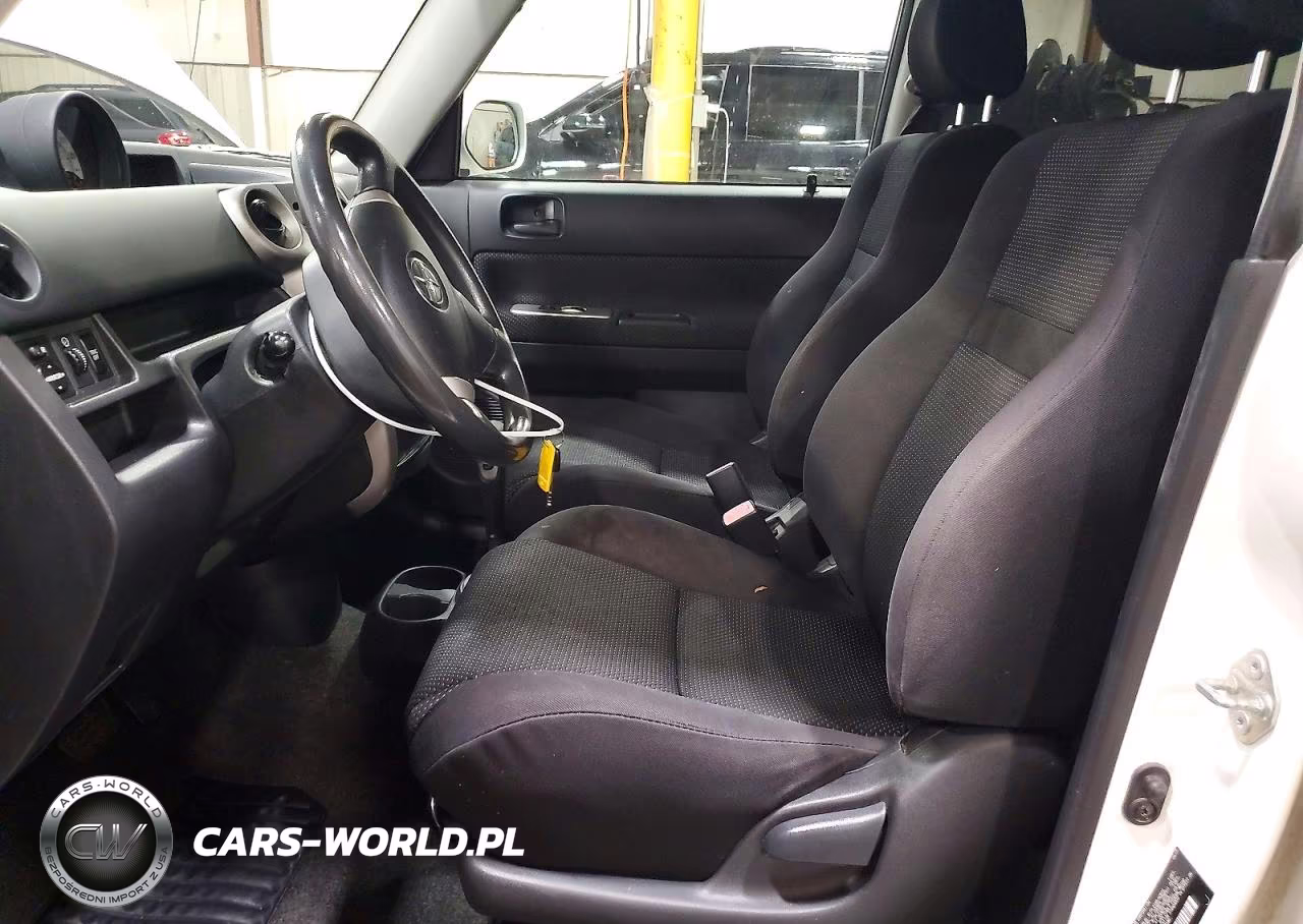 2005 Scion Xb Base VIN:JTLKT324654029203 - 7