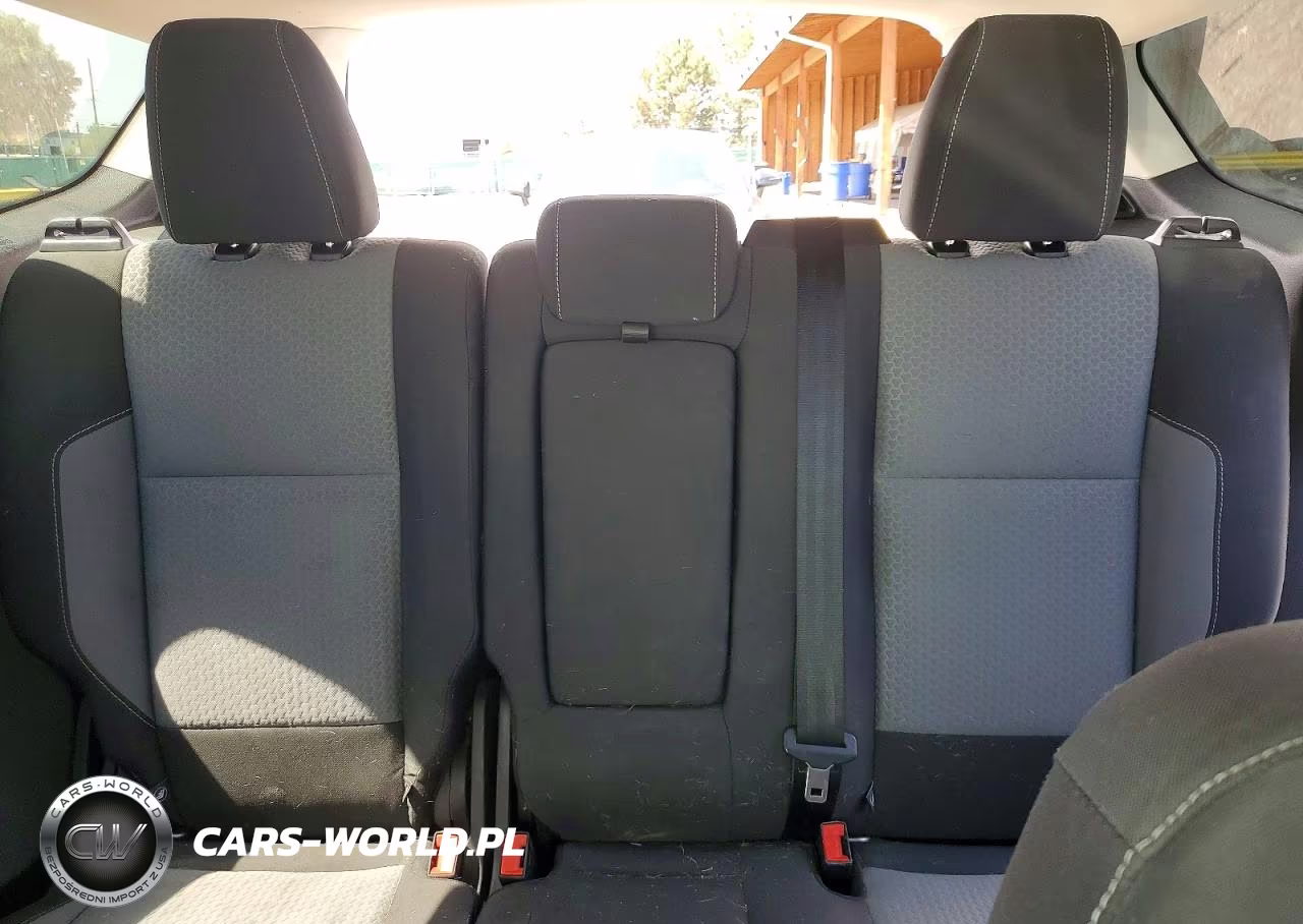 2017 Ford Escape Se VIN:1FMCU9G90HUA00400 - 10