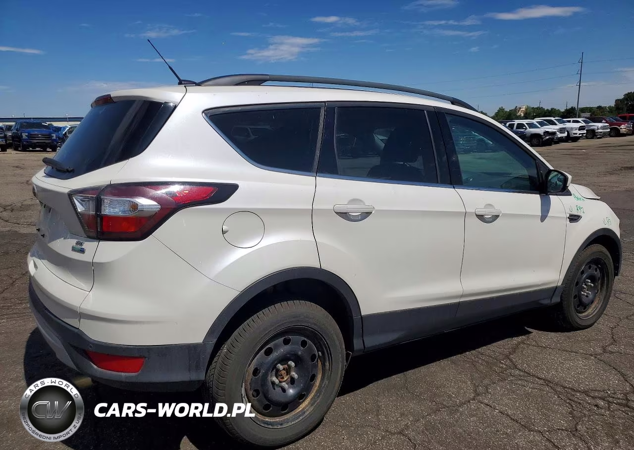 2017 Ford Escape Se VIN:1FMCU9G90HUA00400 - 3