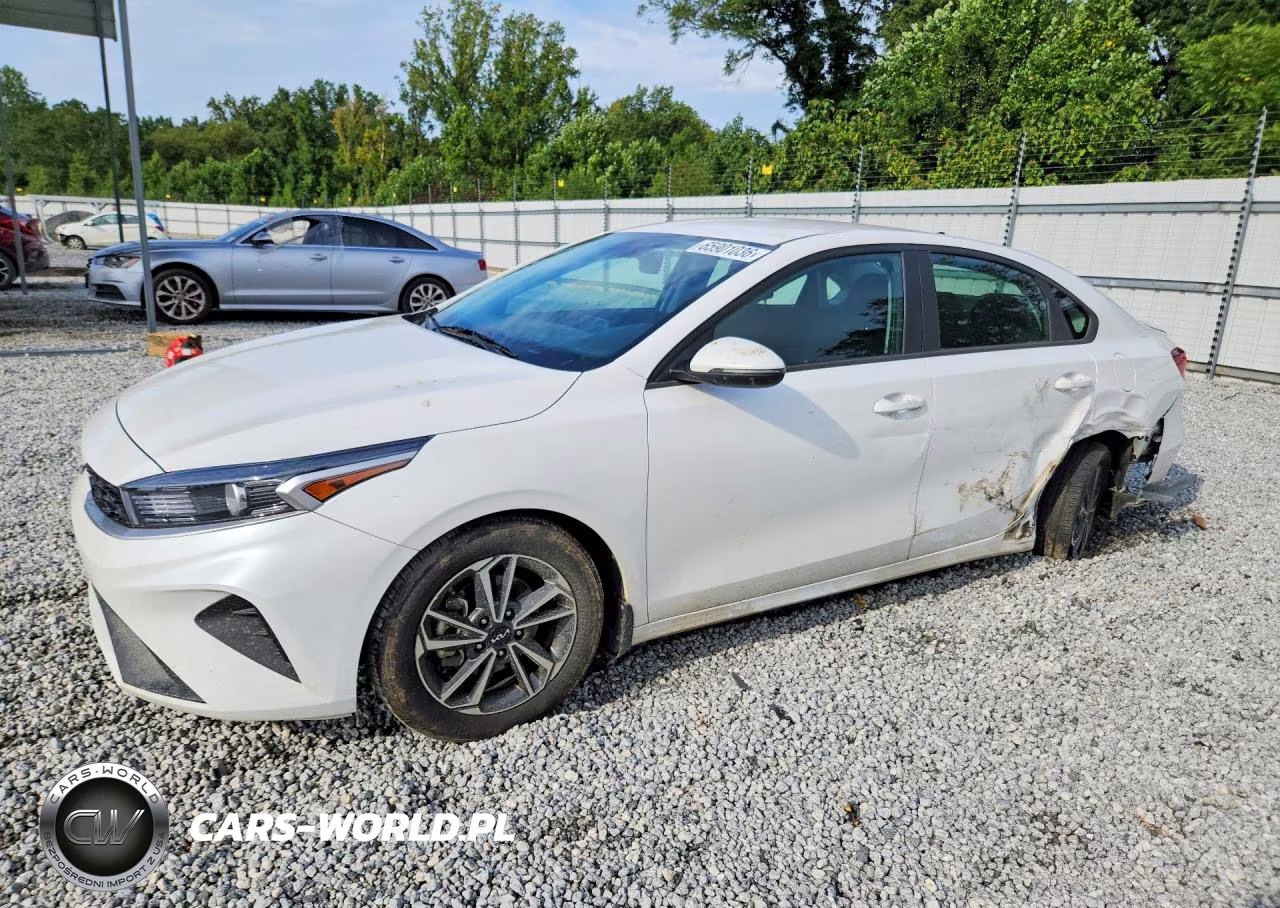 2023 Kia Forte Lxs VIN:3KPF24AD1PE613534 - 1