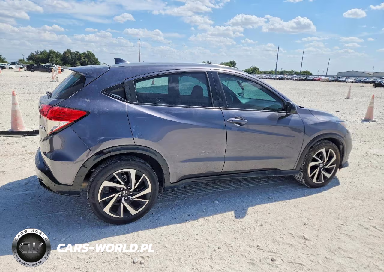 2020 Honda Hr-V Sport VIN:3CZRU6H16LM716117 - 3