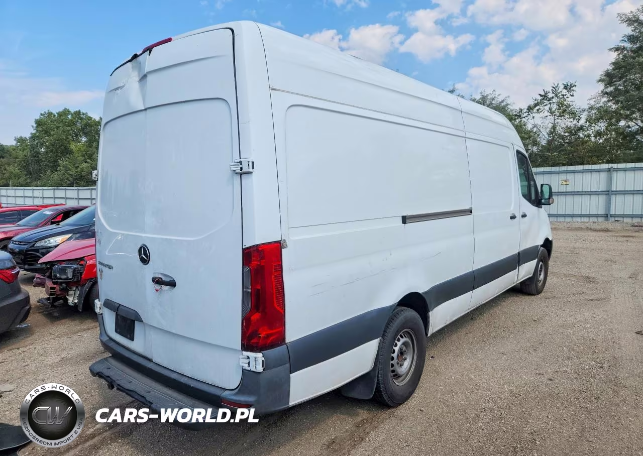 2020 Mercedes-Benz Sprinter 2500 Delivery Van VIN:W1W4ECHY8LT036721 - 3
