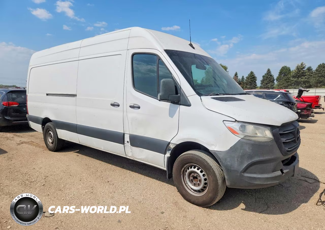 2020 Mercedes-Benz Sprinter 2500 Delivery Van VIN:W1W4ECHY8LT036721 - 4