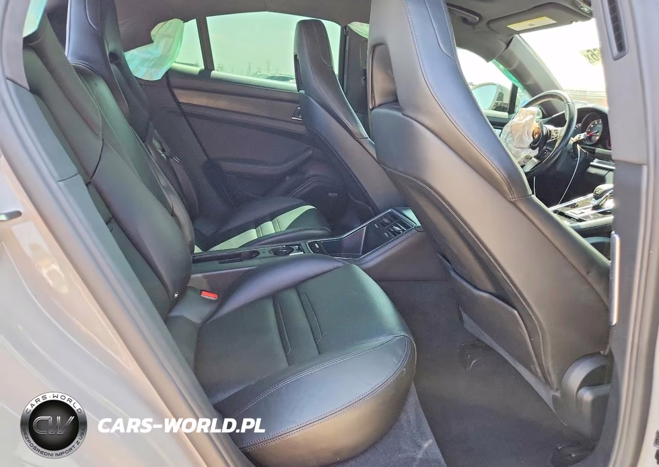 2018 Porsche Panamera 4S VIN:WP0AB2A73JL136595 - 10