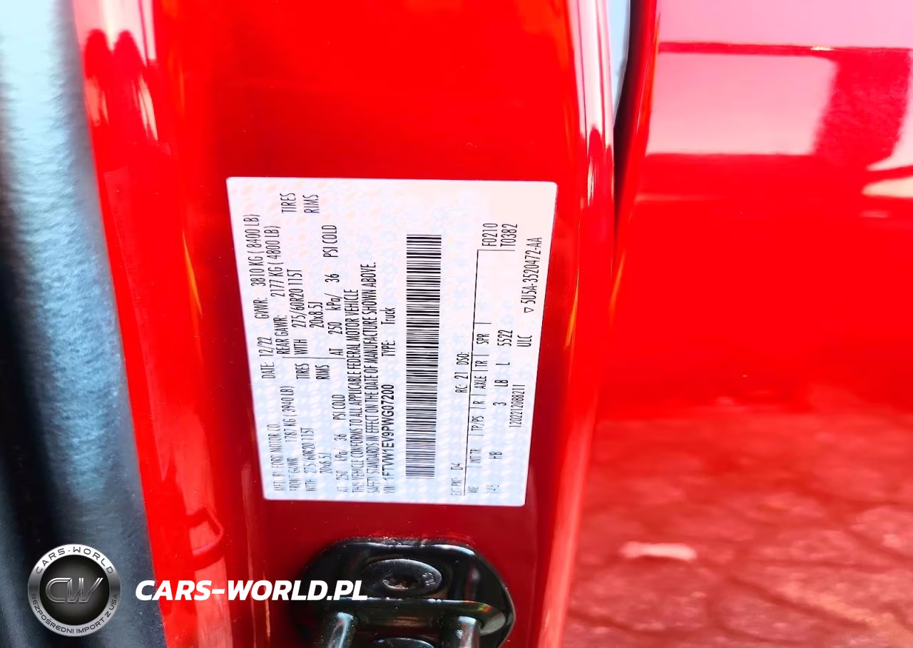 2023 Ford F150 Lightning Pro VIN:1FTVW1EV9PWG07200 - 12