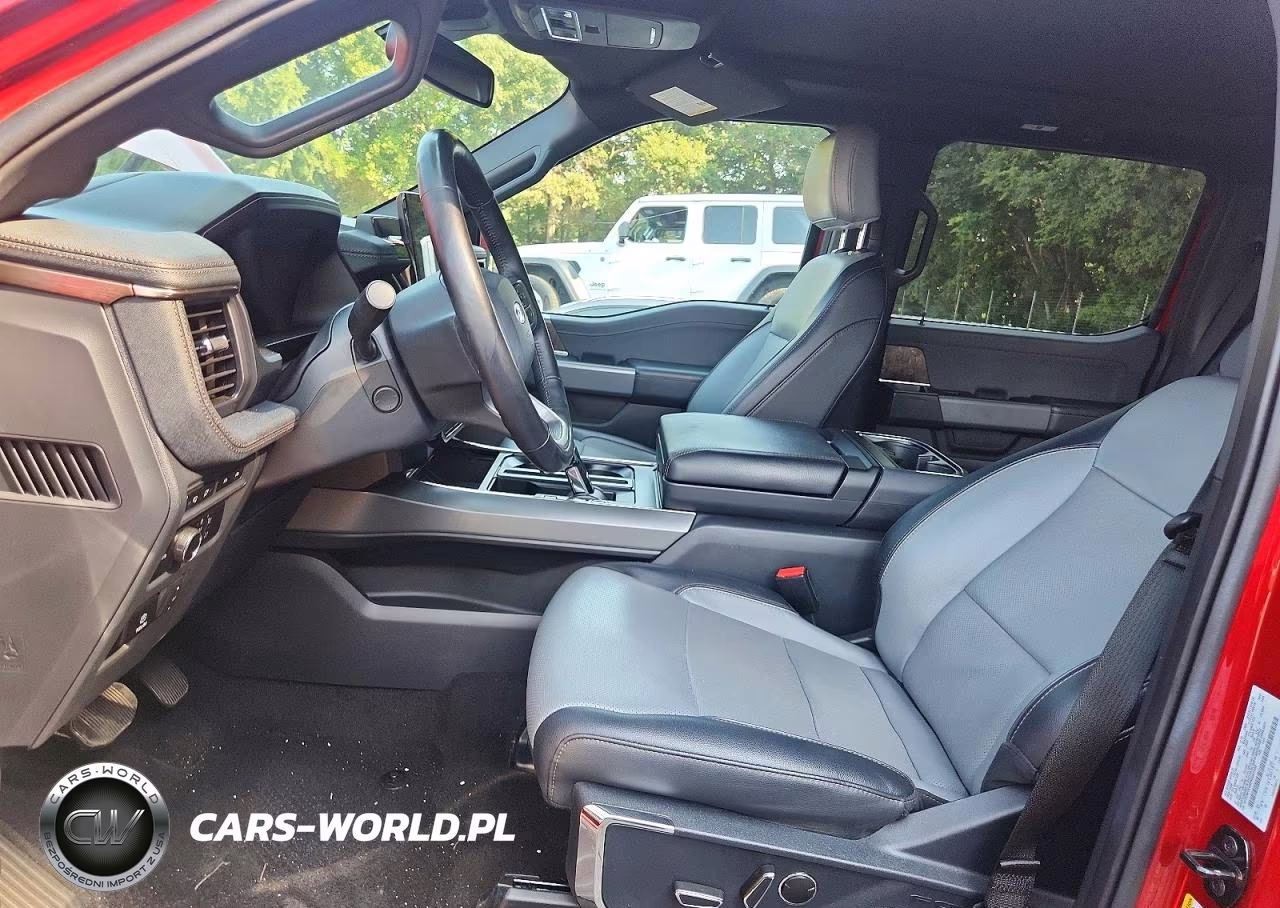 2023 Ford F150 Lightning Pro VIN:1FTVW1EV9PWG07200 - 7