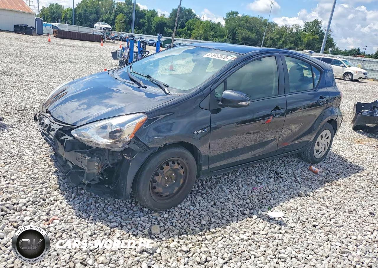 2016 Toyota Prius C Two – zdjęcie 1 z 13