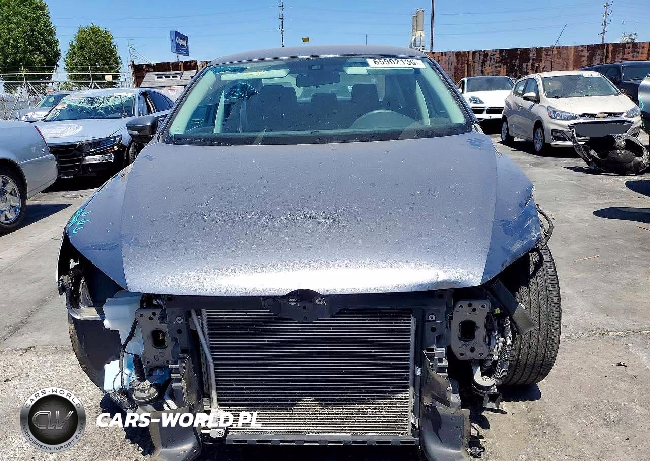 2015 Volkswagen Passat S VIN:1VWAT7A33FC113412 - 5