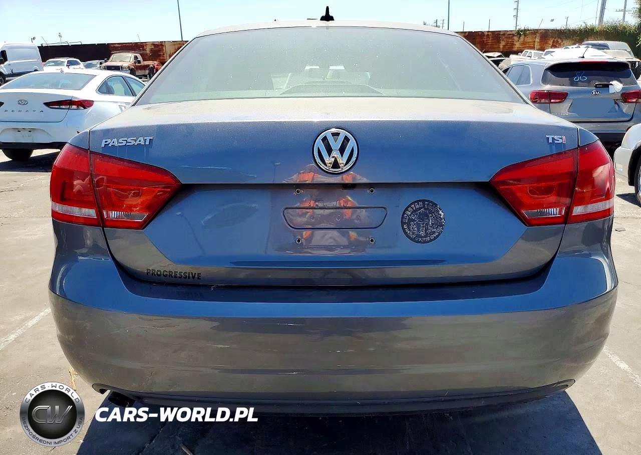 2015 Volkswagen Passat S VIN:1VWAT7A33FC113412 - 6