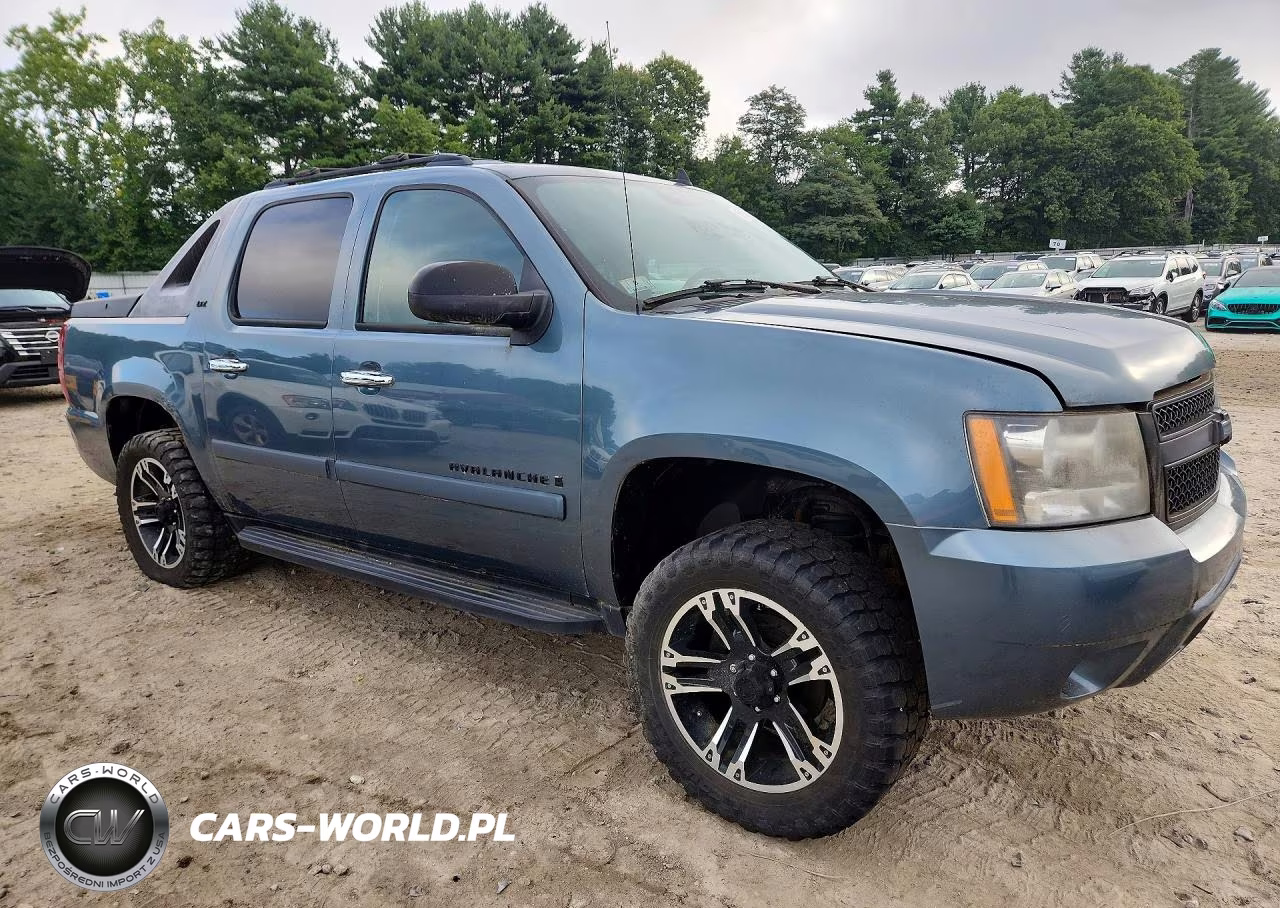 2008 Chevrolet Avalanche K1500 VIN:3GNFK12338G174189 - 4