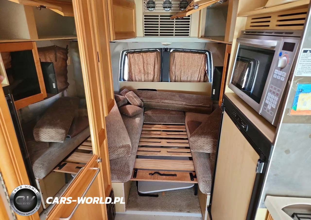 2004 Chevrolet Express G3500 VIN:1GCHG39U241242293 - 10