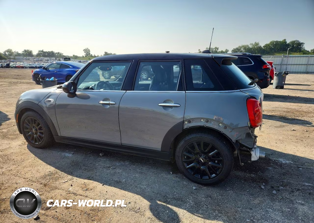 2015 Mini Cooper Base VIN:WMWXS5C50FT827465 - 2
