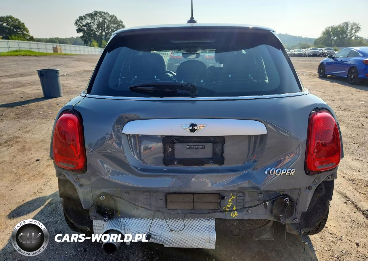 2015 Mini Cooper Base VIN:WMWXS5C50FT827465 - 6