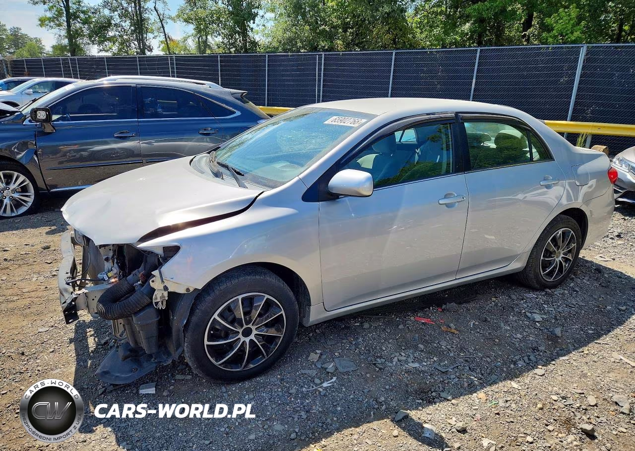 2013 Toyota Corolla Le VIN:2T1BU4EE5DC969734 - 1