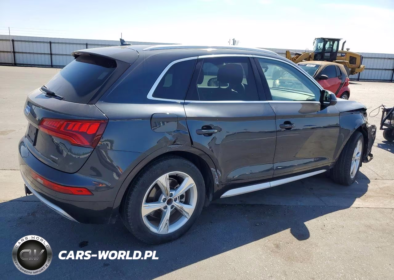 2020 Audi Q5 Premium VIN:WA1ANAFY4L2044420 - 3