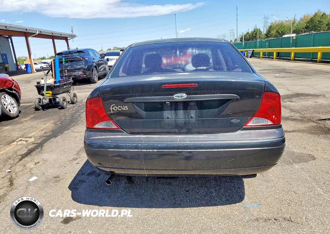 2004 Ford Focus VIN:1FAFP33P34W176453 - 6