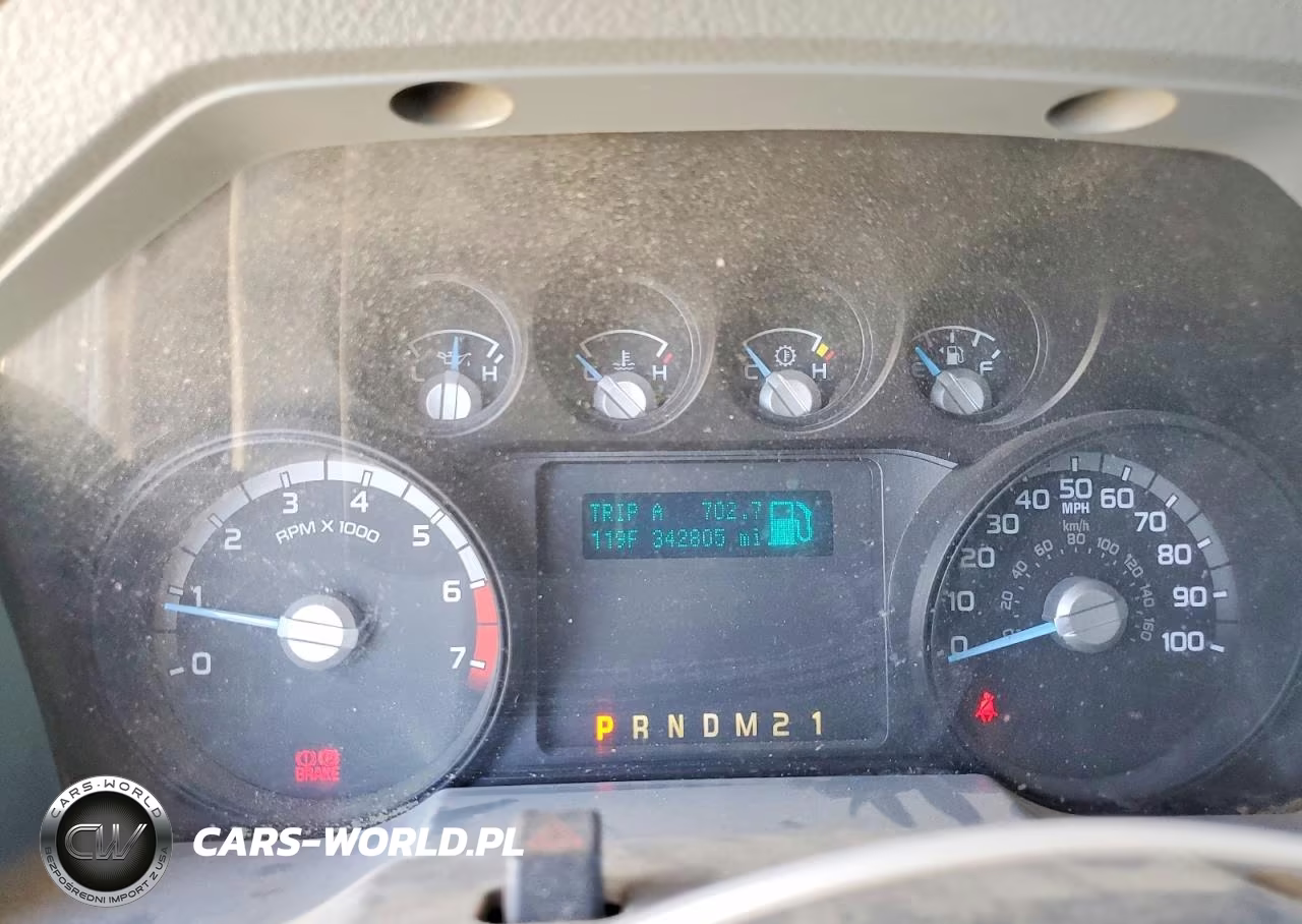 2011 Ford F250 Super Duty VIN:1FDBF2A60BEB26964 - 9