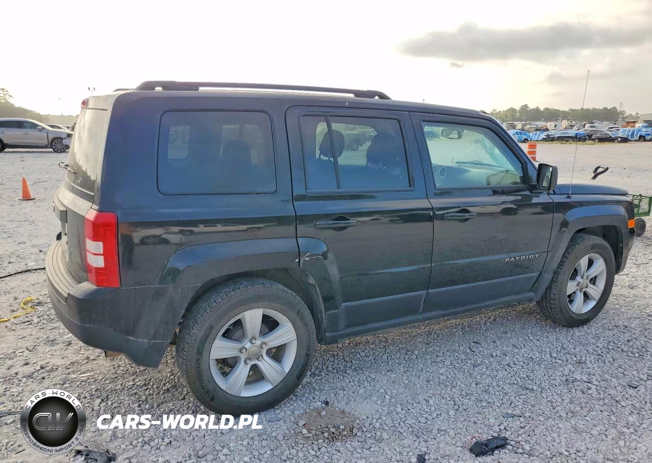 2017 Jeep Patriot Sport VIN:1C4NJPBB8HD208013 - 3