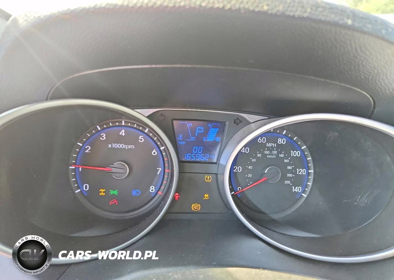 2013 Hyundai Tucson Limited VIN:KM8JUCAC3DU560317 - 9