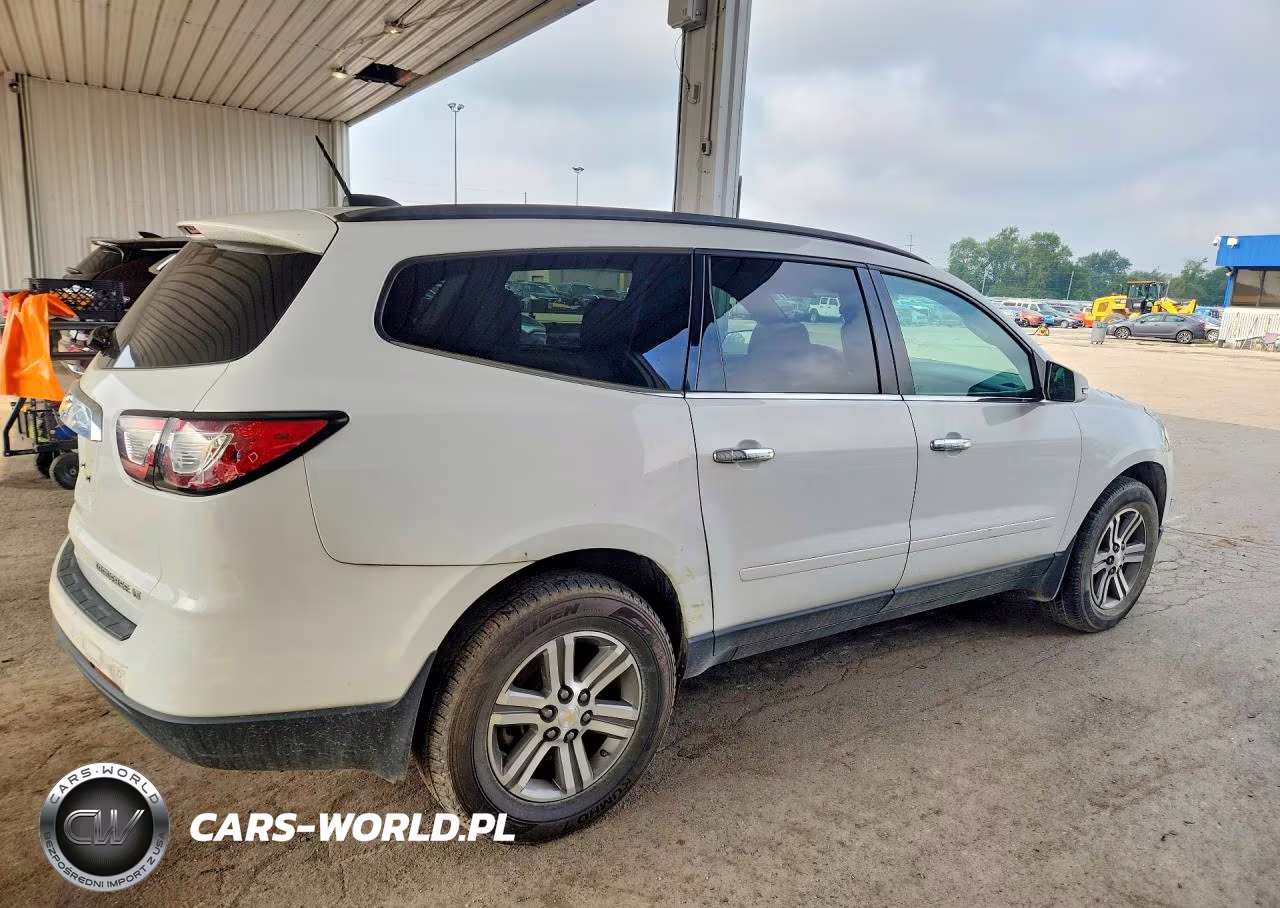 2016 Chevrolet Traverse Lt VIN:1GNKRGKDXGJ131911 - 3