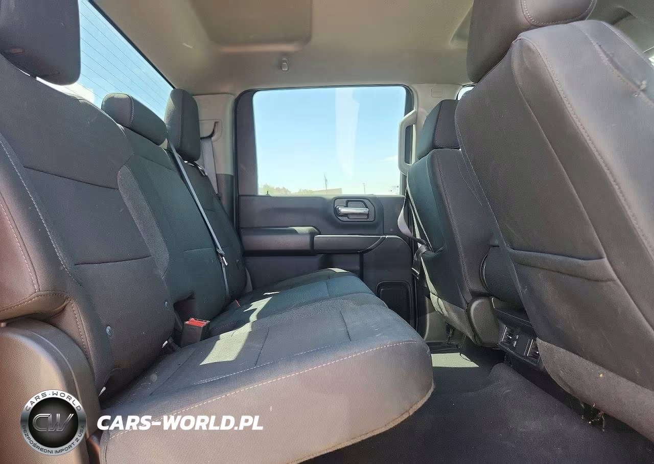 2025 Chevrolet Silverado C2500 Heavy Duty VIN:1GC4KME79SF366290 - 10