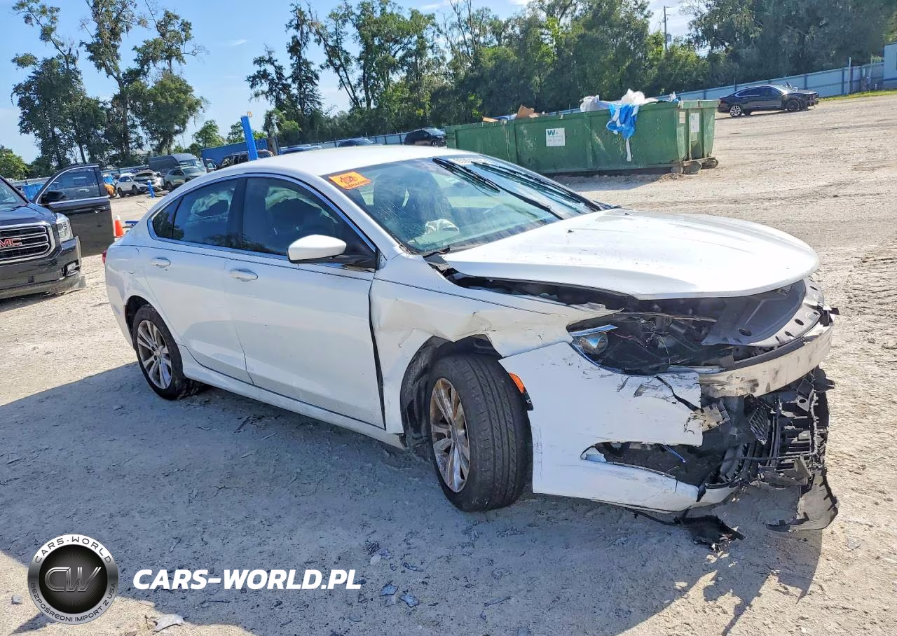 2017 Chrysler 200 Limited VIN:1C3CCCAB0HN501141 - 4