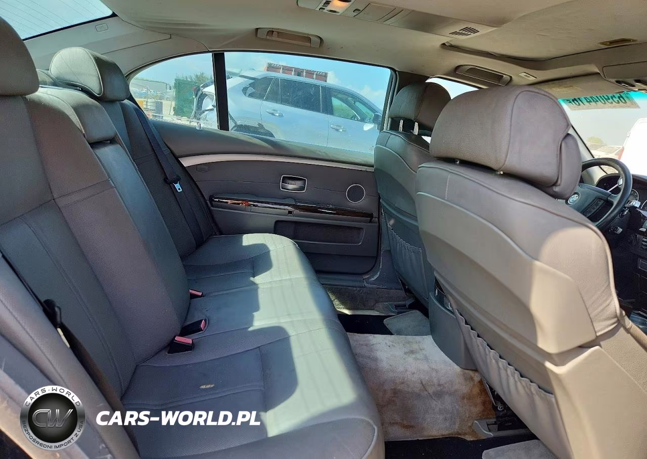 2006 BMW 750 Li VIN:WBAHN835X6DT26039 - 10