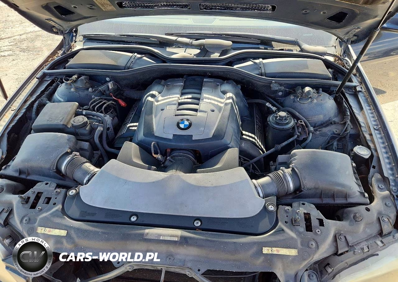 2006 BMW 750 Li VIN:WBAHN835X6DT26039 - 11
