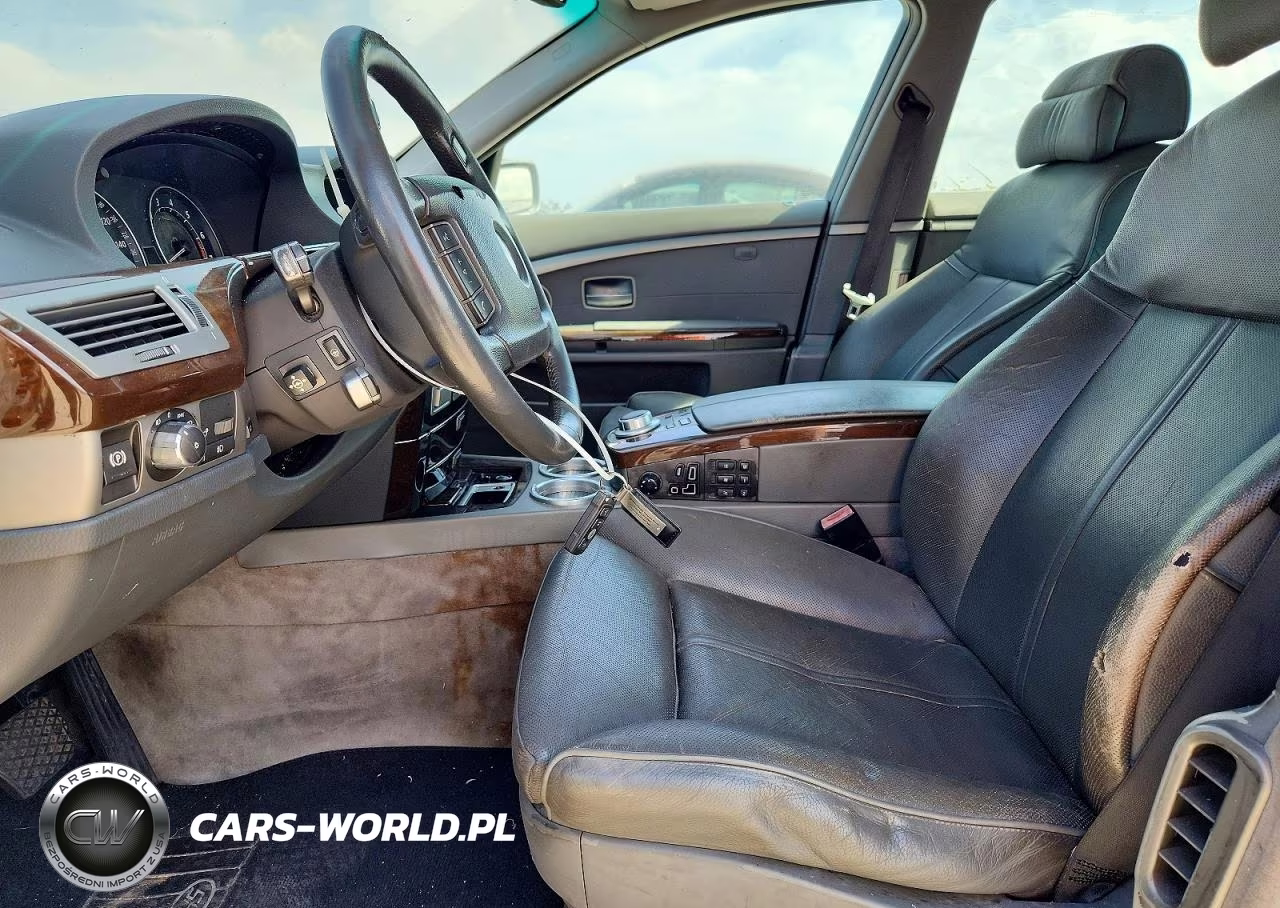 2006 BMW 750 Li VIN:WBAHN835X6DT26039 - 7