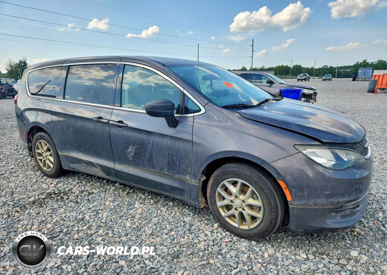 2020 Chrysler Voyager Lx VIN:2C4RC1CG5LR134543 - 4