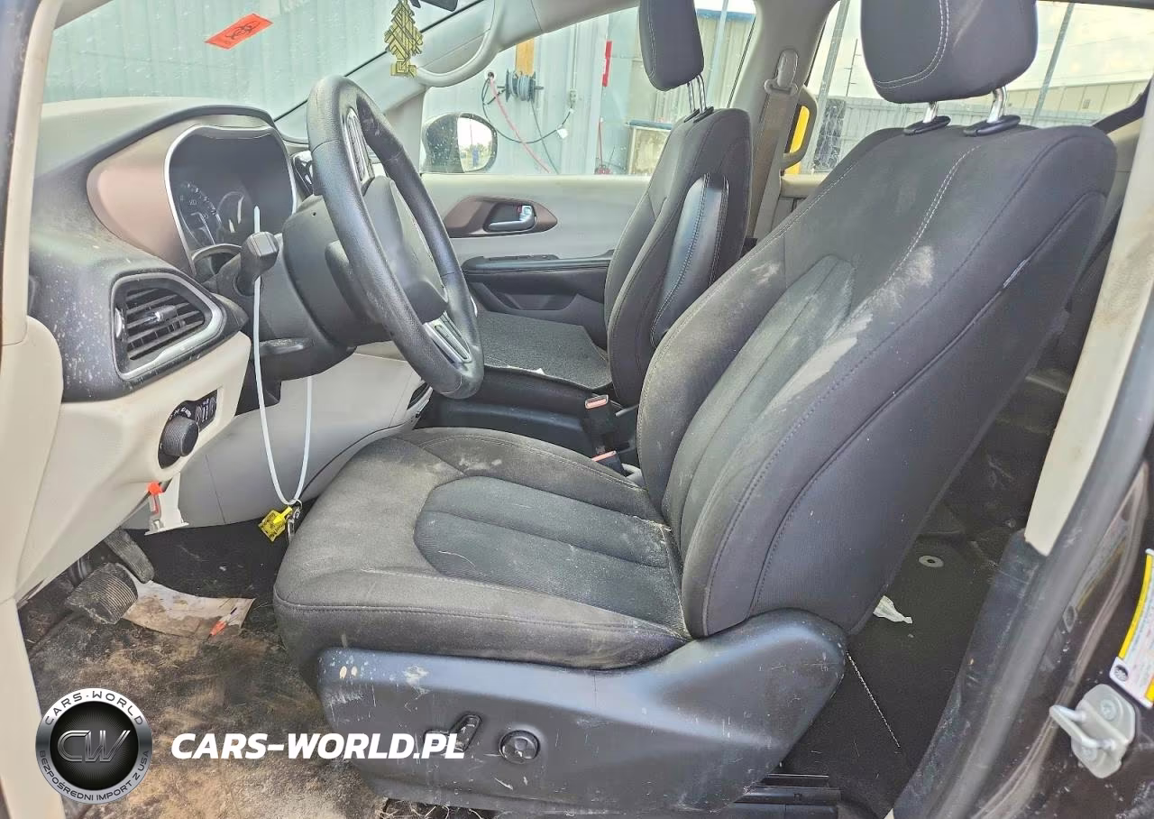 2020 Chrysler Voyager Lx VIN:2C4RC1CG5LR134543 - 7