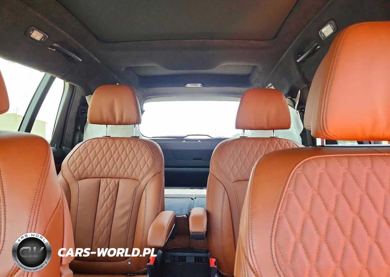 2025 BMW X7 xDrive40I VIN:5UX23EM05S9Y01205 - 10