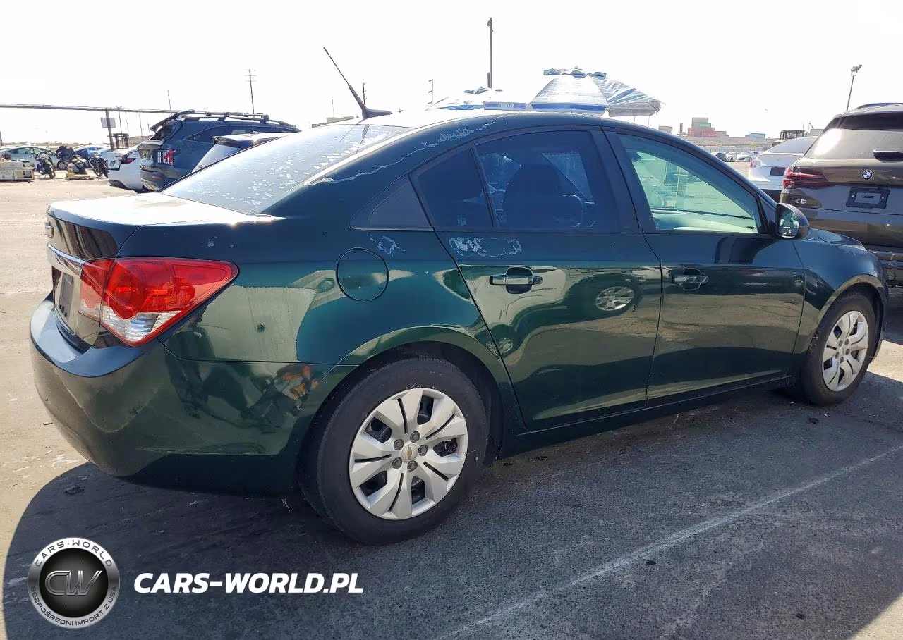 2014 Chevrolet Cruze Ls VIN:1G1PA5SGXE7151907 - 3