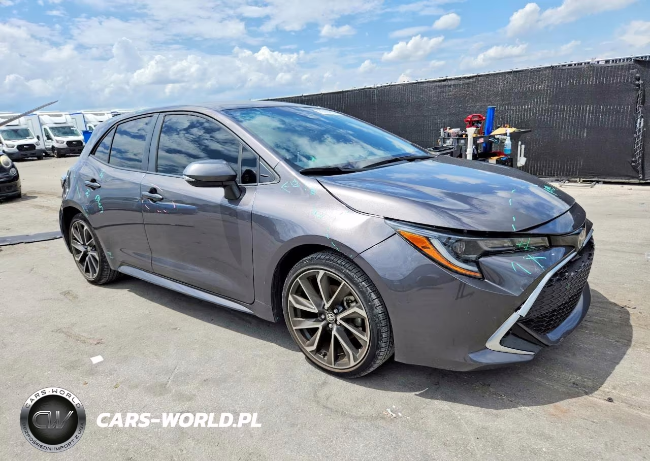 2022 Toyota Corolla Xse VIN:JTNC4MBE2N3161680 - 4