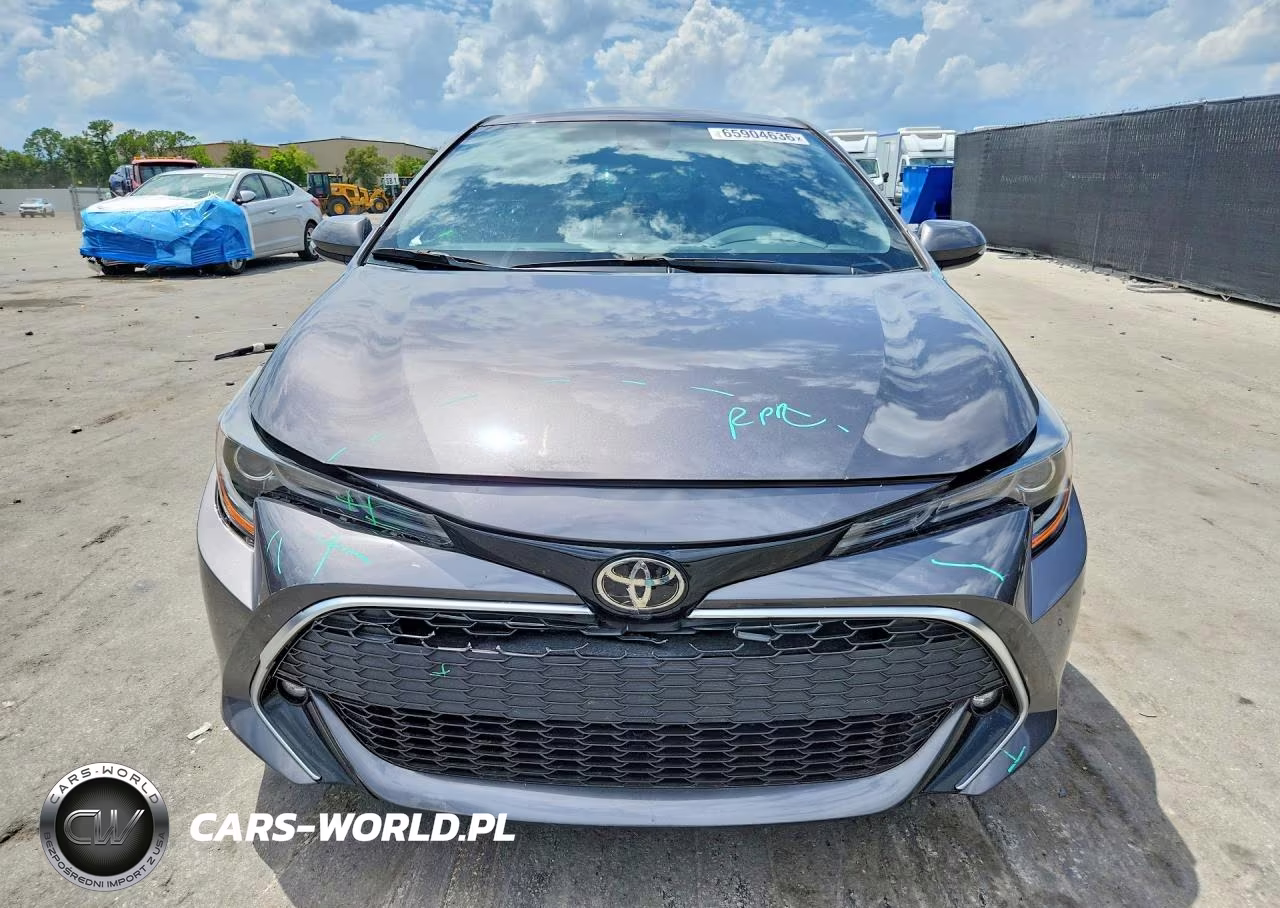2022 Toyota Corolla Xse VIN:JTNC4MBE2N3161680 - 5